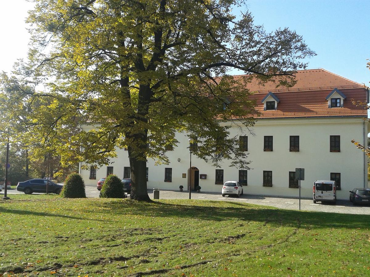 Zamek Havirov Hotel Eksteriør billede